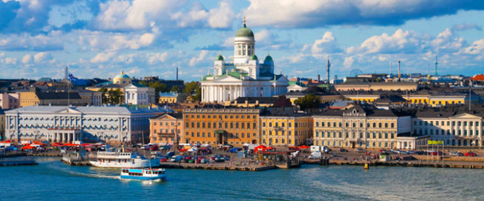 Helsinki_skyline_sommer_mit_Dom